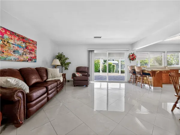 $1,295,000 | 4192 Sussex Circle, Cypress, CA 90630