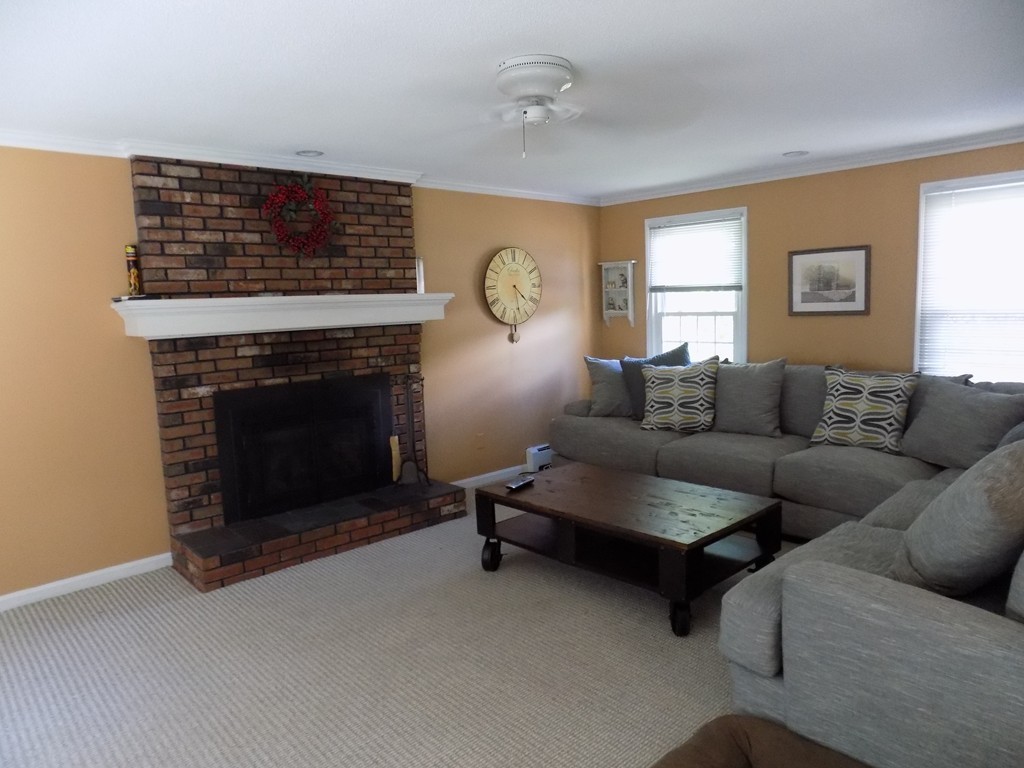 17 Overbrook Road East Longmeadow, MA 01028 - Photo 8 of 15 Gallery Image 8
