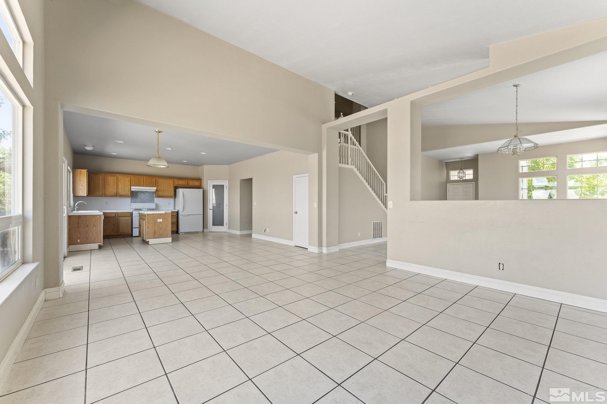 873 Sauvignon Drive Reno, NV 89506 - Photo 6 of 29 Photo 6