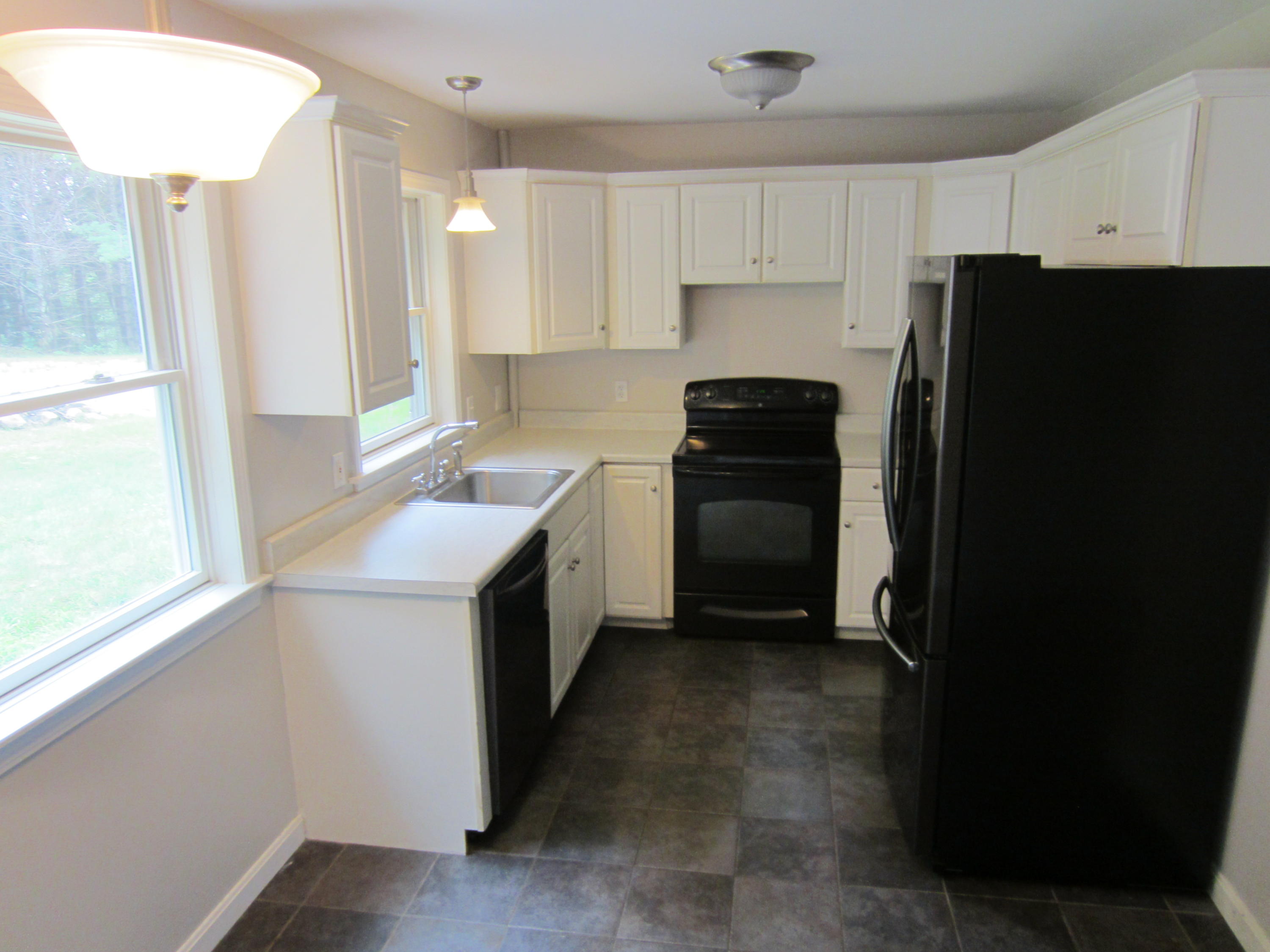 123 Middlesex Road Topsham, ME 04086 - Photo 6 of 17 IMG_4891