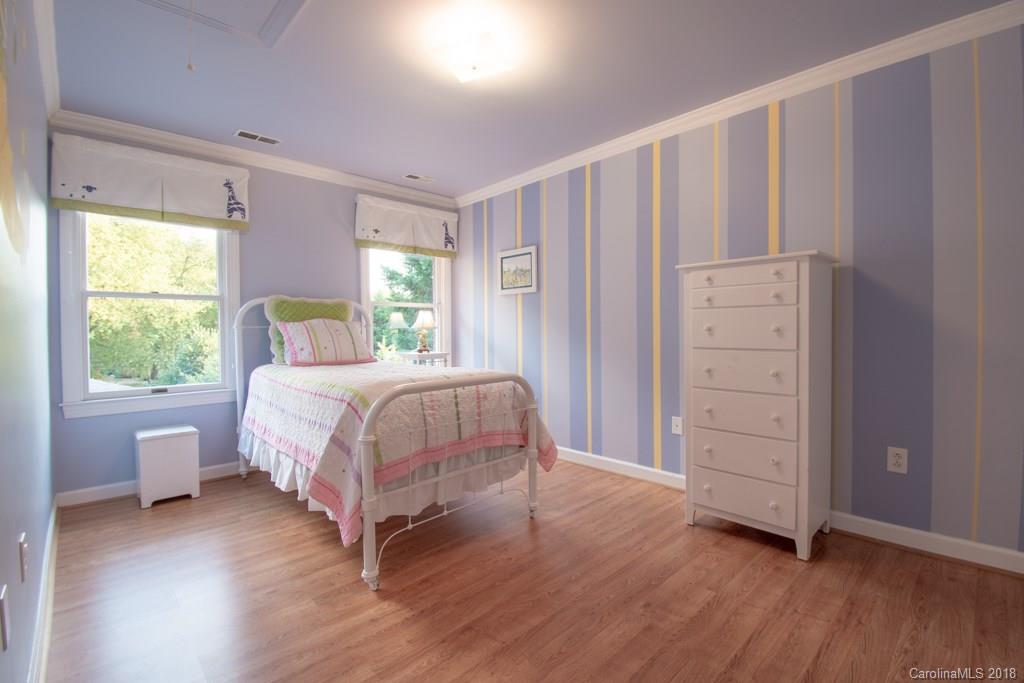 4217 Quail View Road, Unit 7 Charlotte, NC 28226 - Photo 21 of 35 Gallery Image 21