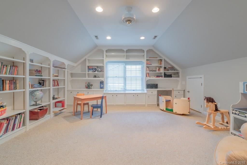 4217 Quail View Road, Unit 7 Charlotte, NC 28226 - Photo 22 of 35 Gallery Image 22