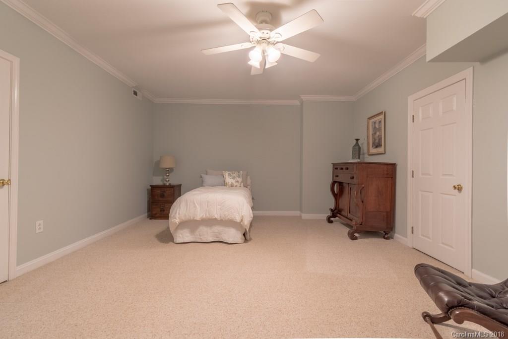4217 Quail View Road, Unit 7 Charlotte, NC 28226 - Photo 28 of 35 Gallery Image 28