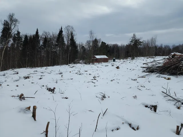 $189,900 | 200 A Berlin Road, Unit R14341, Errol, NH 03579