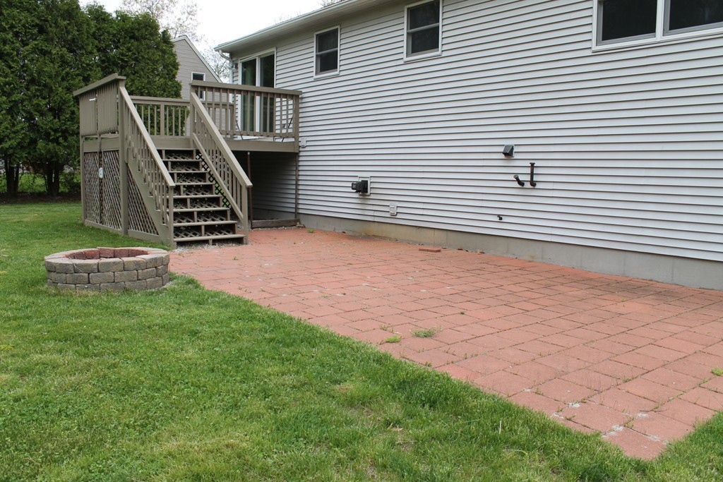 25 Corbin Road Dudley, MA 01571 - Photo 23 of 29