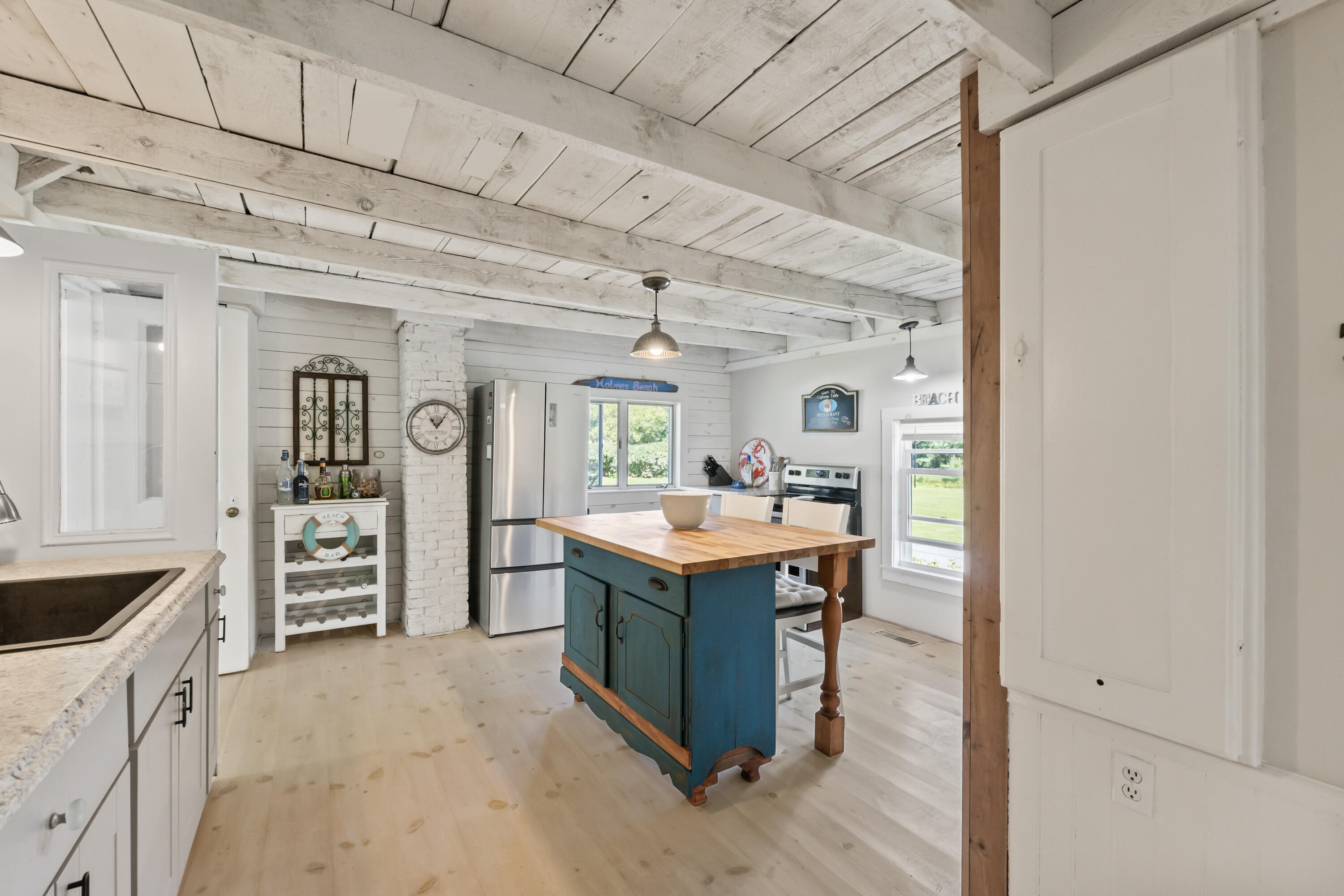 49 Lookout Point Road Harpswell, ME 04079 - Photo 20 of 64 Kitchen