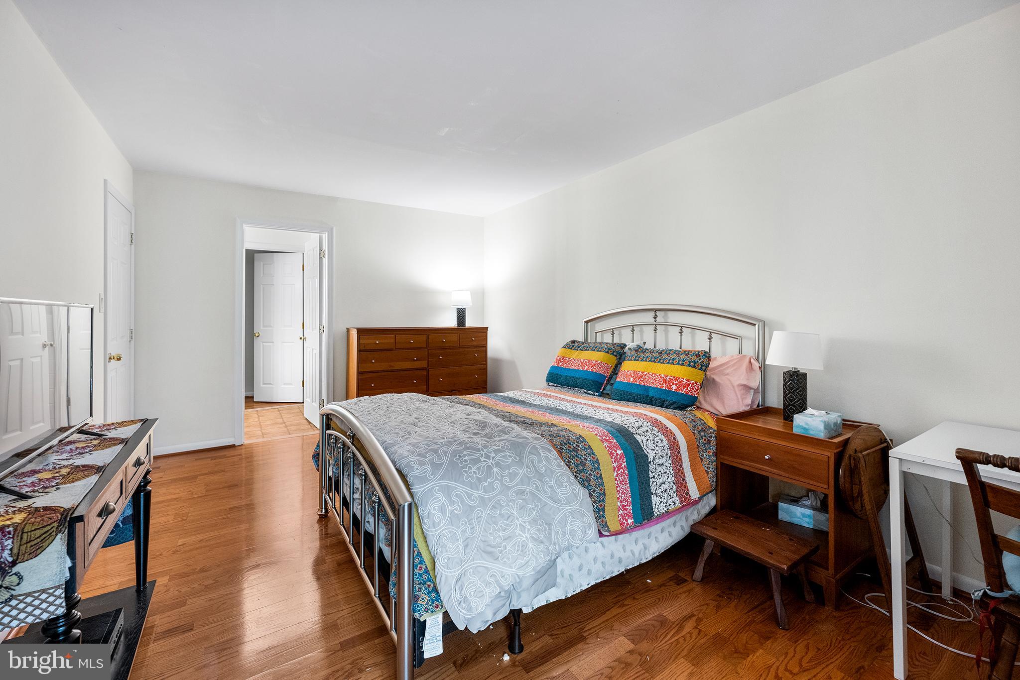 279 Valley Stream Lane Chesterbrook, PA 19087 - Photo 17 of 25 Master Bedroom