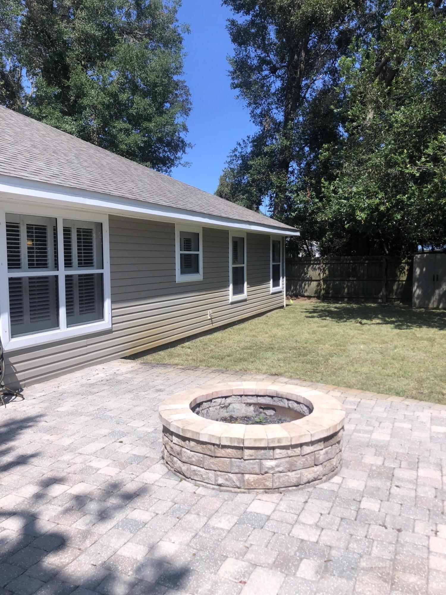 17 Choctawhatchee Road Southeast Fort Walton Beach, FL 32548 - Photo 2 of 14 Gallery Image 2