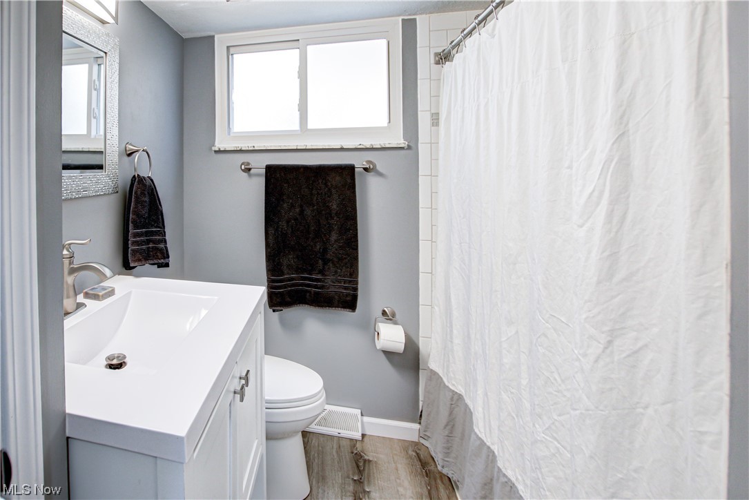 15015 Triskett Road Cleveland, OH 44111 - Photo 20 of 35 Gallery Image 20