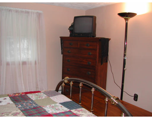 31 Pinefield Road Boston, MA 02136 - Photo 10 of 12 Gallery Image 10