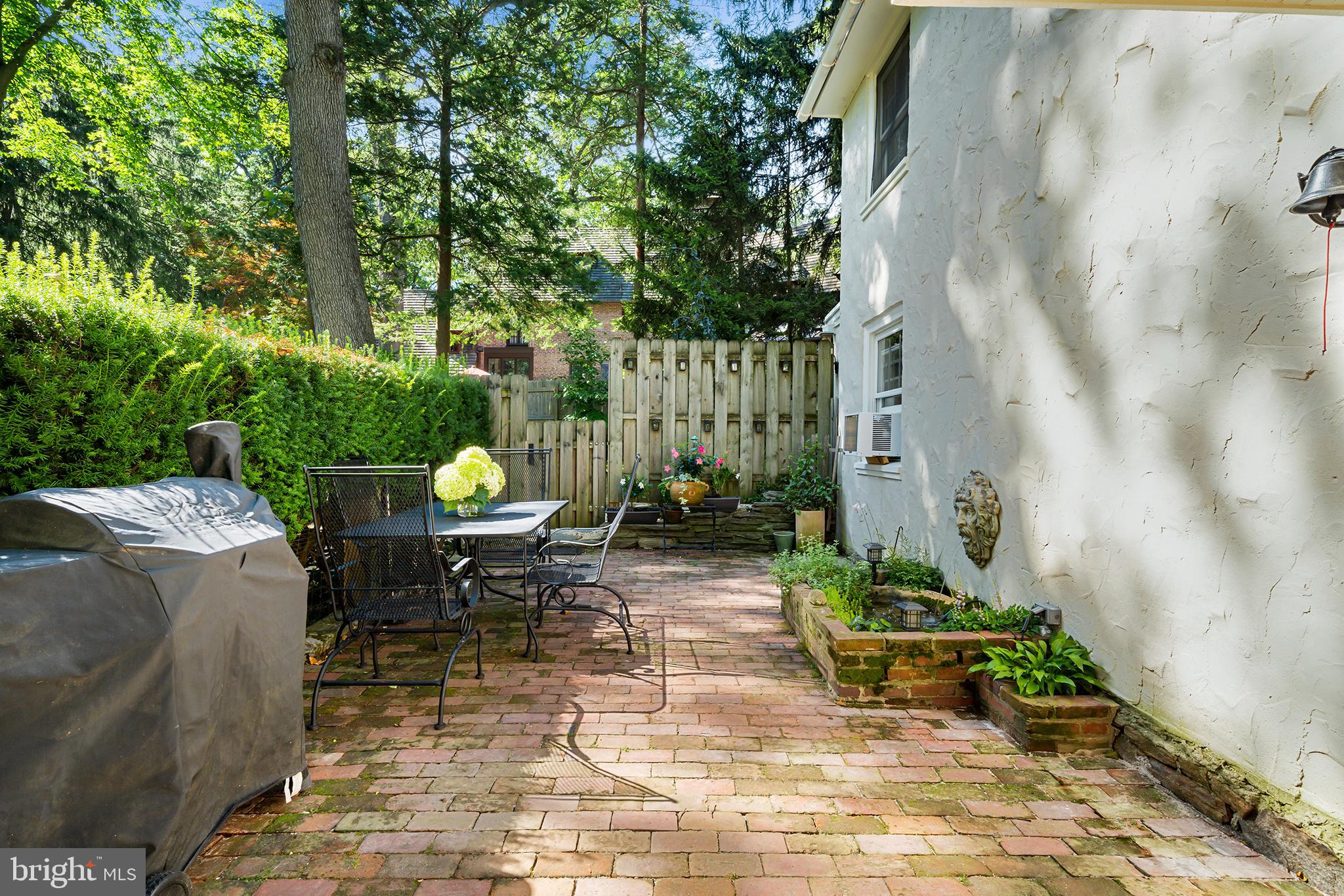 416 Radnor Road Wayne, PA 19087 - Photo 28 of 34 Back Patio