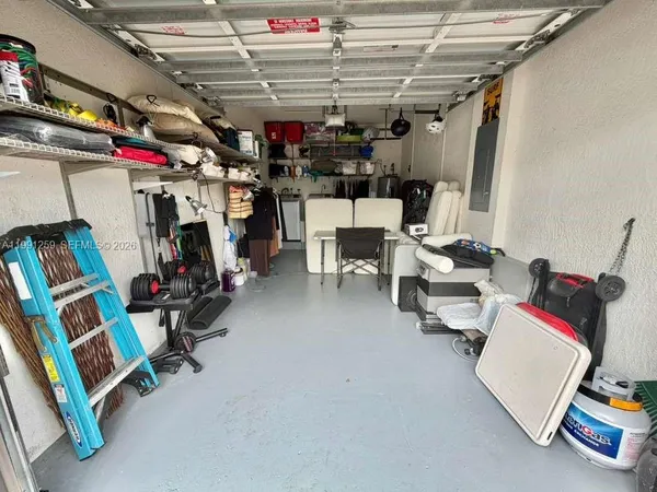$3,700 | 15391 Southwest 17th Terrace, Miami, FL 33185