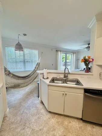 $3,700 | 15391 Southwest 17th Terrace, Miami, FL 33185