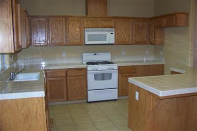 1029 Perkins Road Madera, CA 93637 - Photo 4 of 17 Gallery Image 4