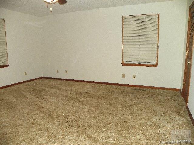 318 Drexel Road Morganton, NC 28655 - Photo 10 of 27 Gallery Image 10
