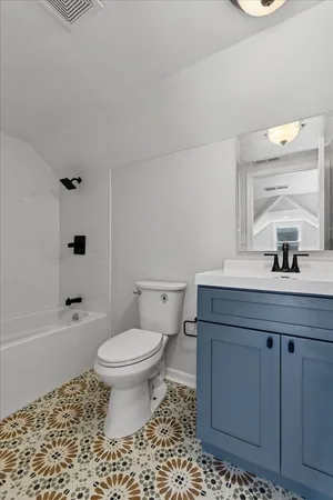 $314,500 | 1015 Oakland Avenue, Joliet, IL 60435