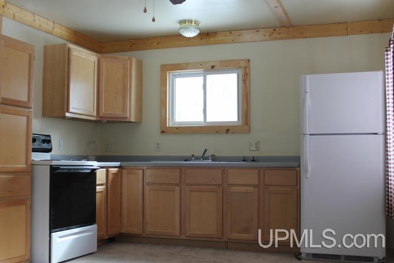 N290 Round Lake Road Wetmore, MI 49895 - Photo 7 of 12 Gallery Image 7