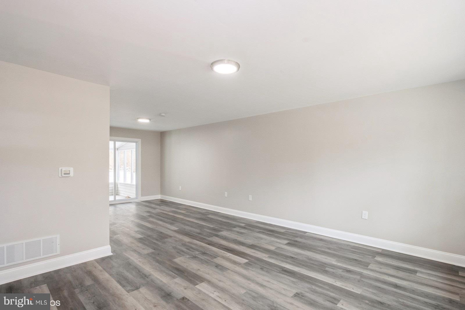 210 Cornwall Drive Chalfont, PA 18914 - Photo 2 of 33