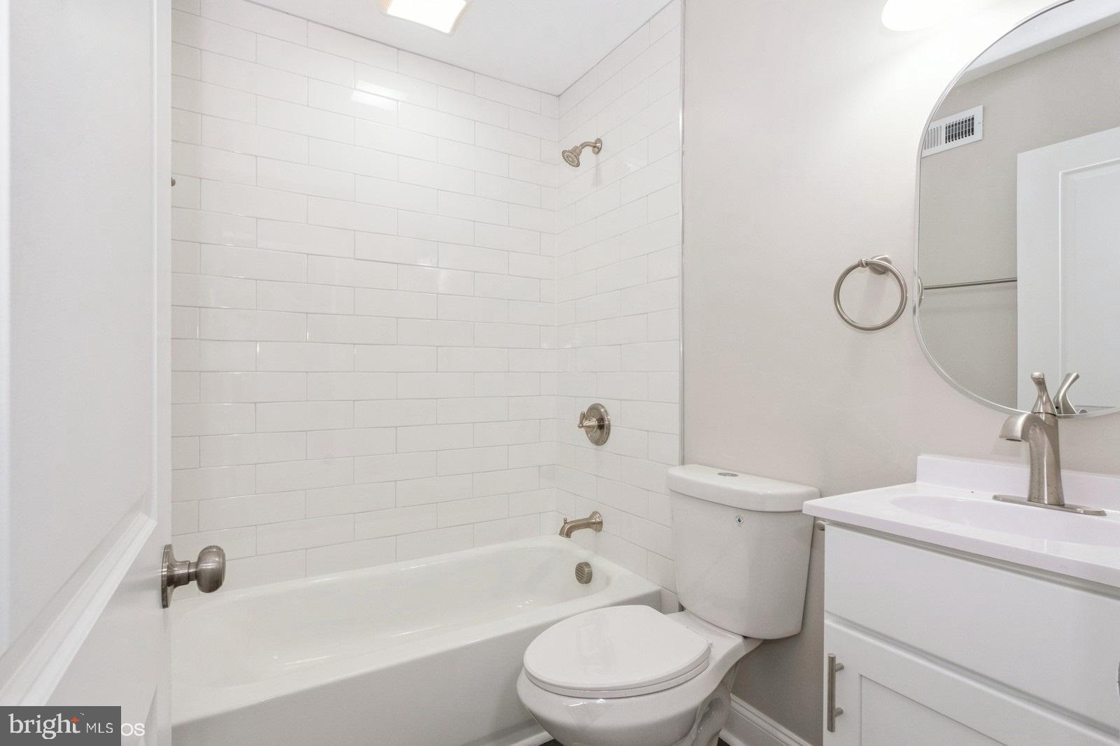 210 Cornwall Drive Chalfont, PA 18914 - Photo 23 of 33