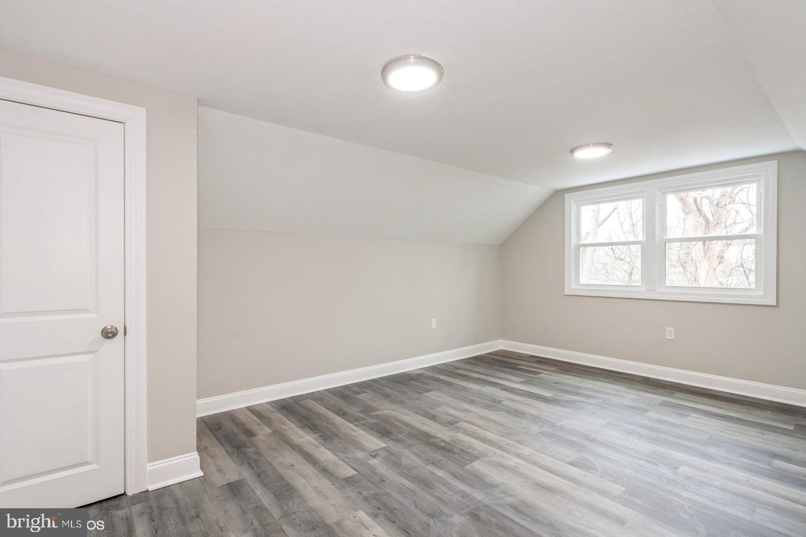 210 Cornwall Drive Chalfont, PA 18914 - Photo 25 of 33