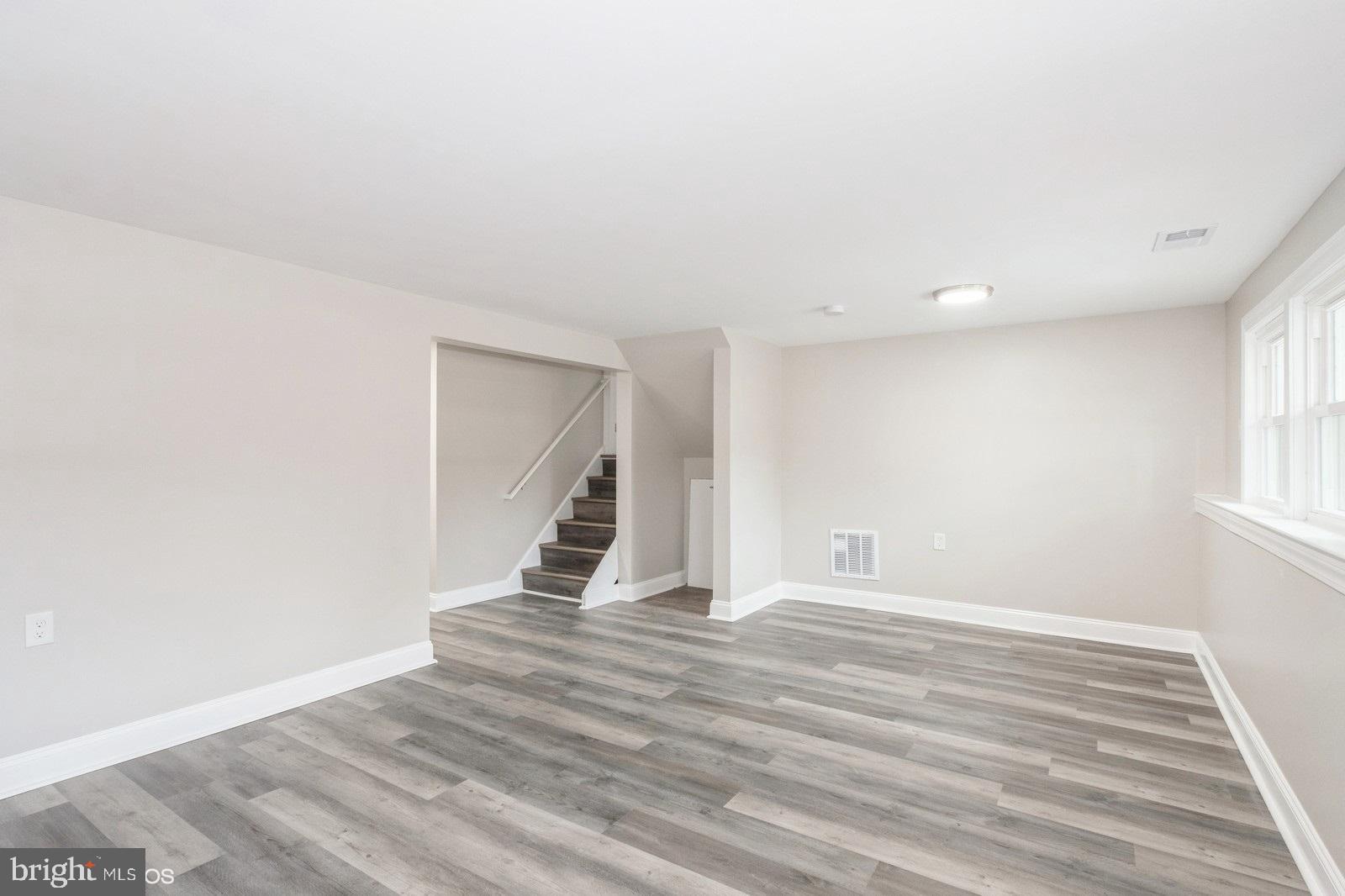 210 Cornwall Drive Chalfont, PA 18914 - Photo 10 of 33