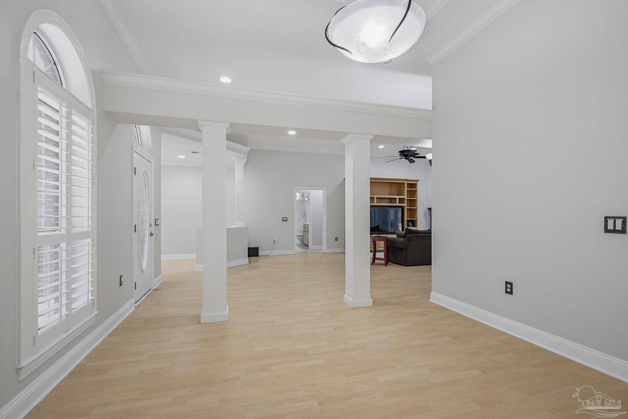 2855 Walling Road Milton, FL 32570 - Photo 13 of 55 a view of an empty room and window