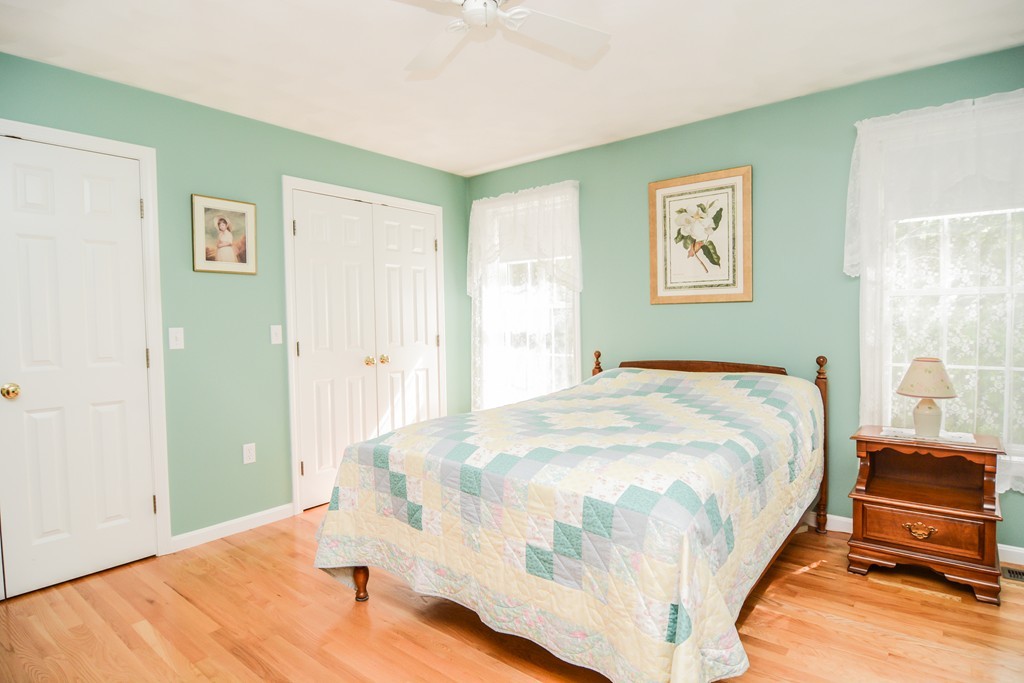 15 Hadleigh Road, Unit 15 Windham, NH 03087 - Photo 15 of 30