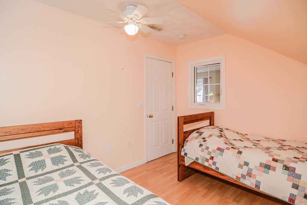 15 Hadleigh Road, Unit 15 Windham, NH 03087 - Photo 22 of 30