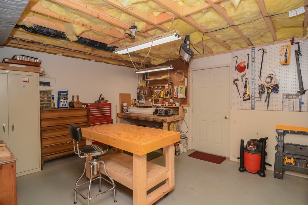 15 Hadleigh Road, Unit 15 Windham, NH 03087 - Photo 27 of 30