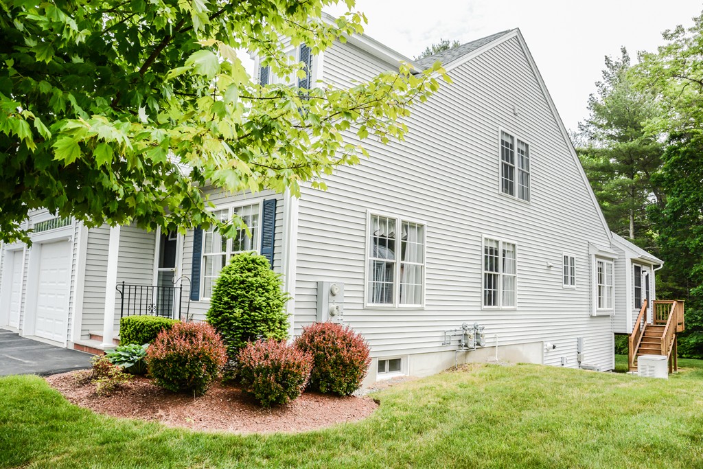 15 Hadleigh Road, Unit 15 Windham, NH 03087 - Photo 28 of 30