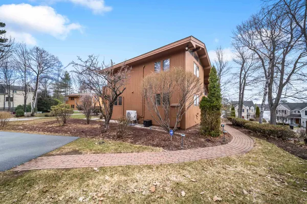 $809,900 | 27 Fern Lane, Laconia, NH 03246