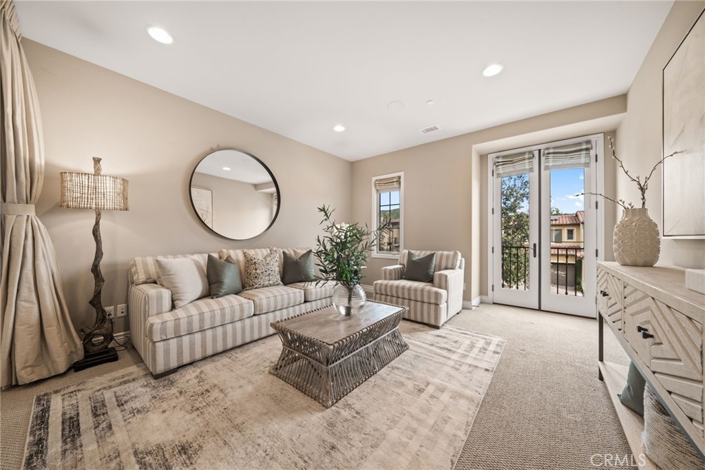 46 Shadybend Irvine, CA 92602 - Photo 14 of 41