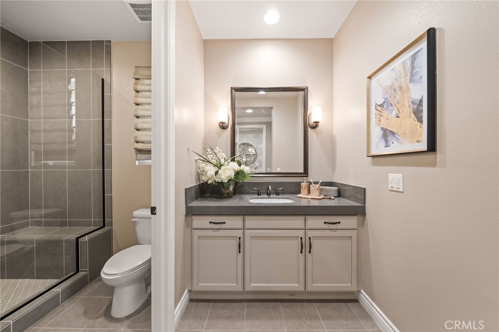46 Shadybend Irvine, CA 92602 - Photo 26 of 41