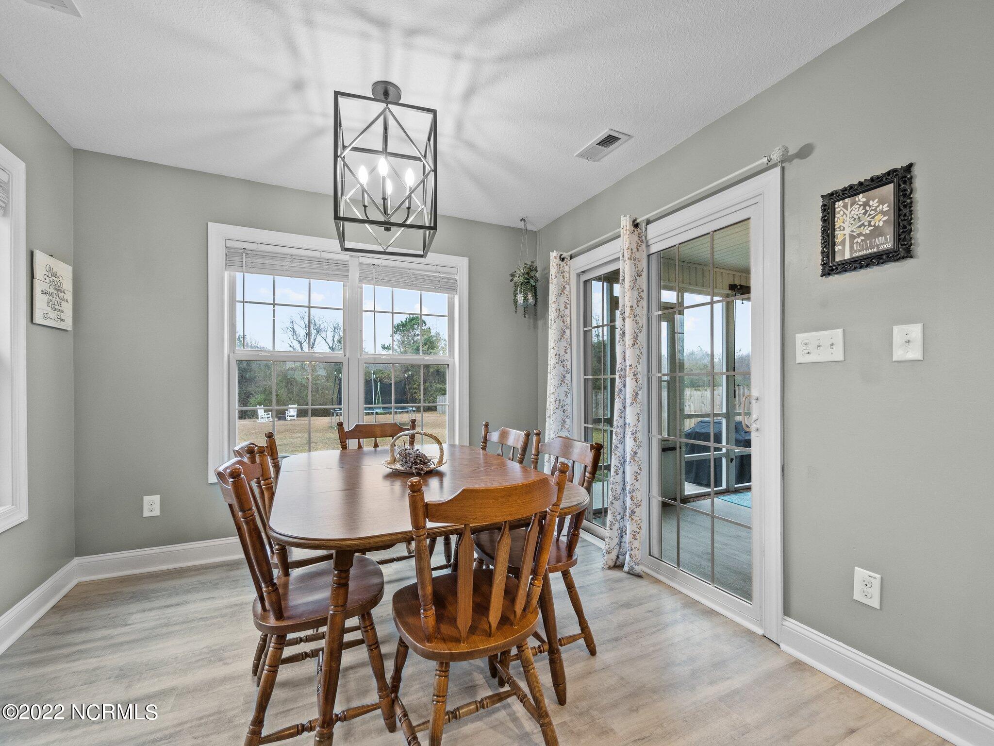 216 Emerald Ridge Road Jacksonville, NC 28546 - Photo 19 of 53 28-web-or-mls-PC160034