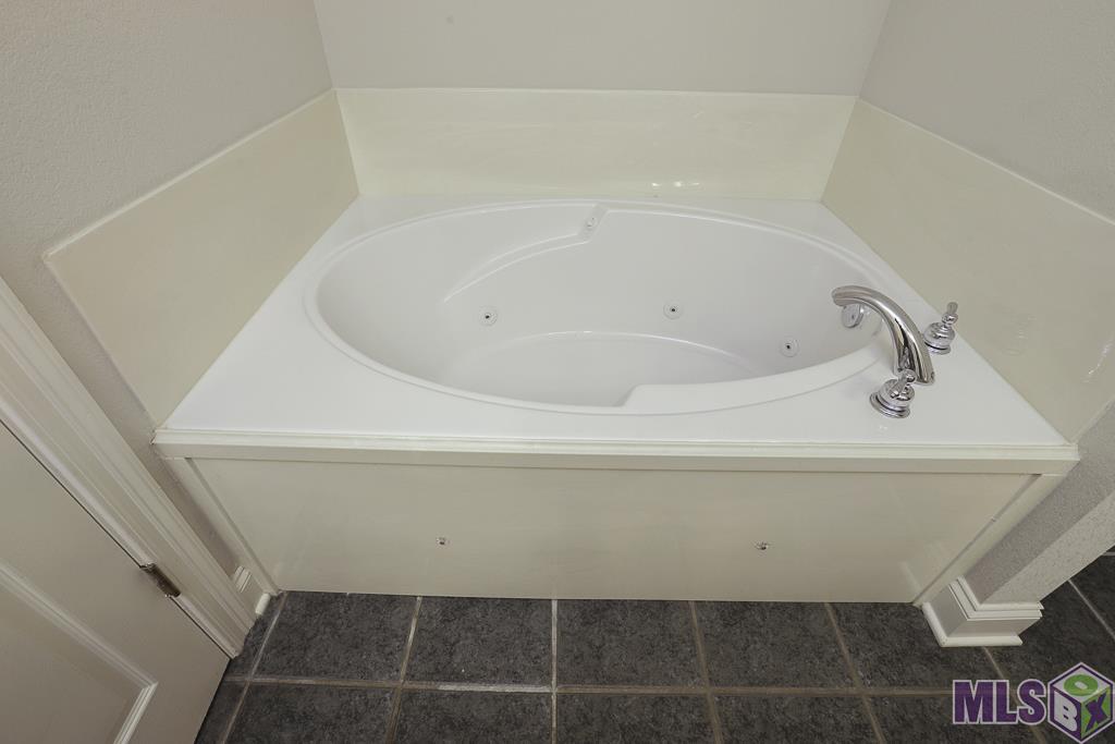 2815 Magazine Drive Baton Rouge, LA 70816 - Photo 15 of 22