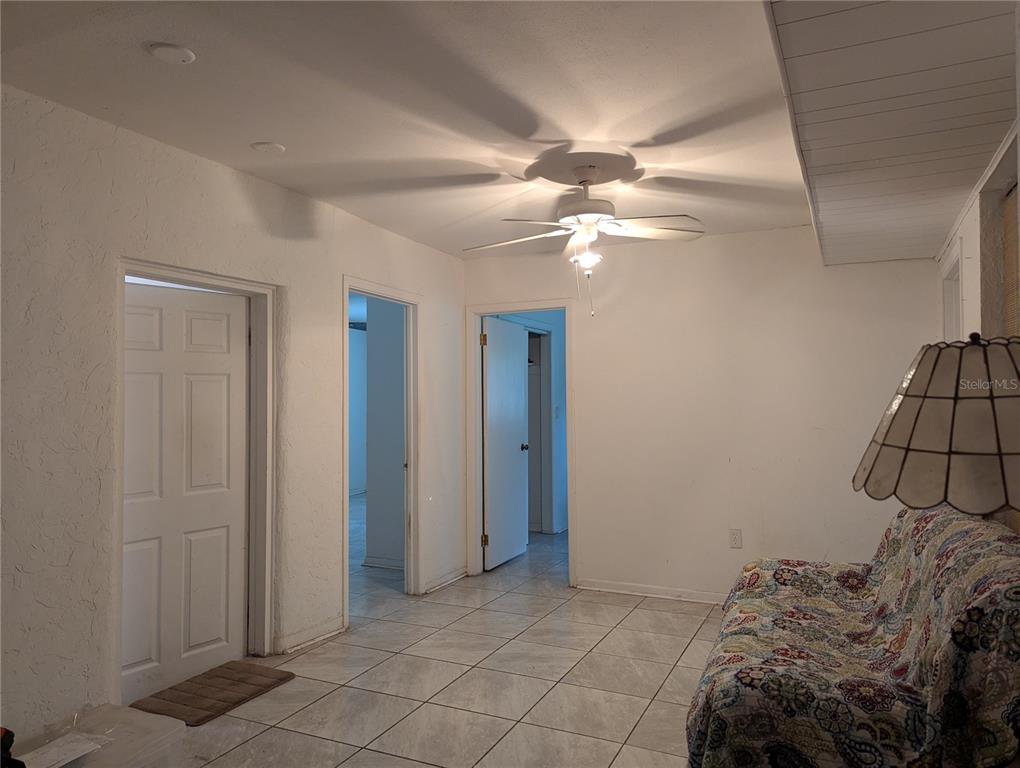 7633 South Cres Loop Floral City, FL 34436 - Photo 18 of 38