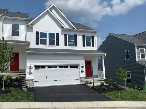 $429,990 | 1006 Madisyn Lane, Valencia, PA 16059