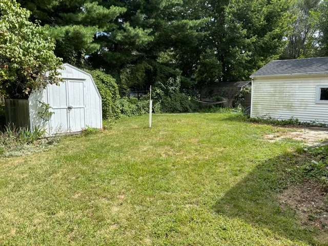 $174,000 | 702 South Orange Street, Sturgis, MI 49091