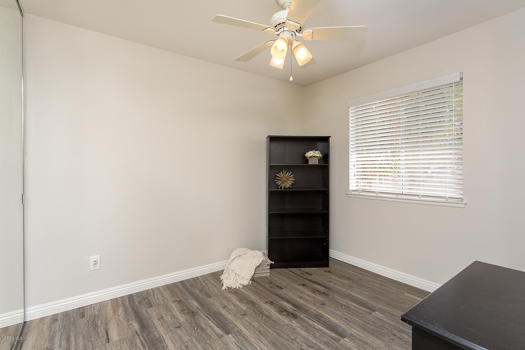 14860 Reedley Street, Unit C Moorpark, CA 93021 - Photo 18 of 26 Reedley18-mls
