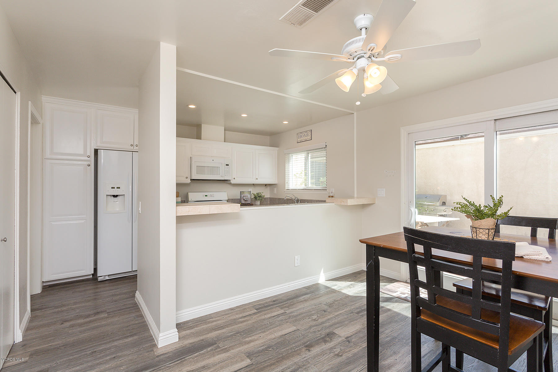 14860 Reedley Street, Unit C Moorpark, CA 93021 - Photo 5 of 26 Reedley5-mls