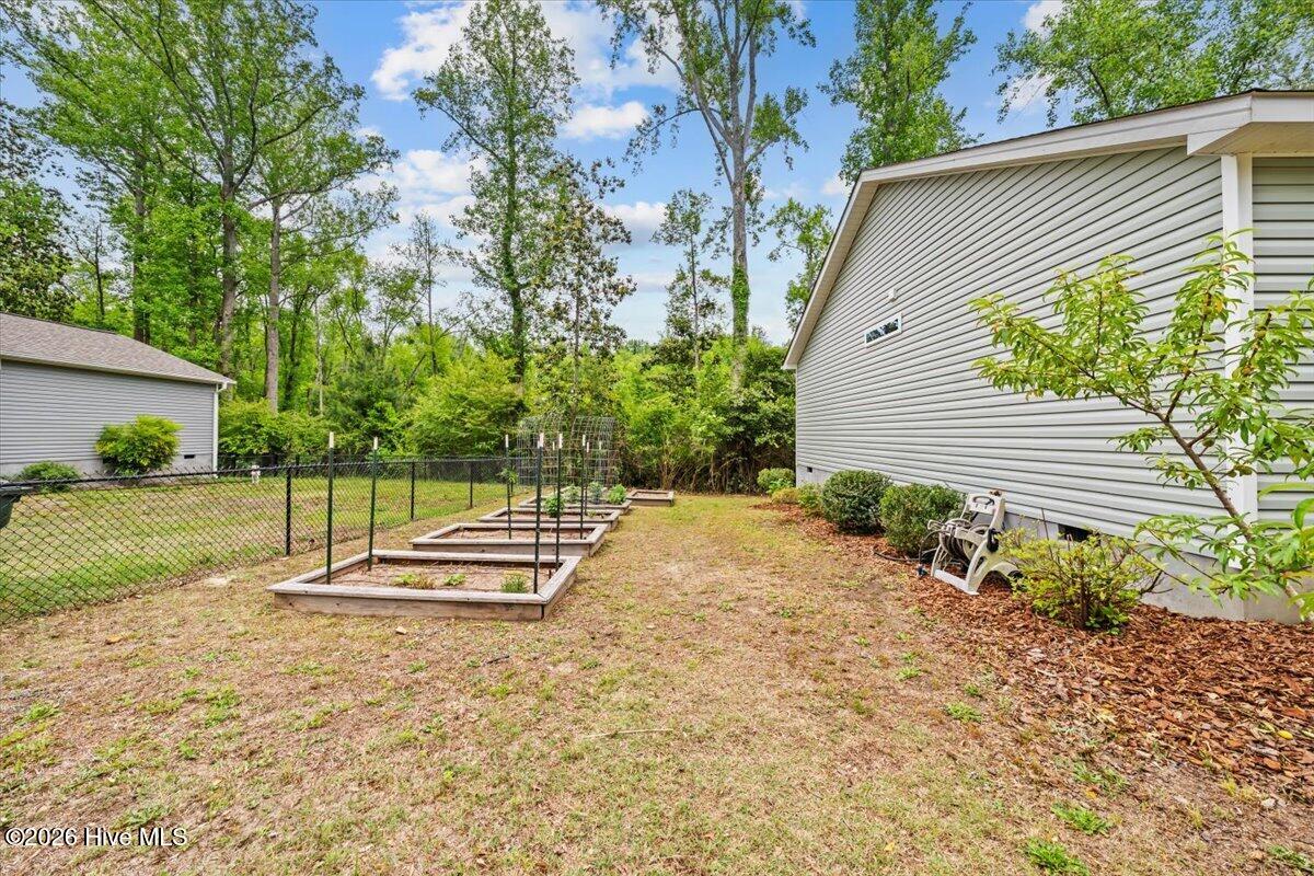 140 Midway Road Aberdeen, NC 28315 - Photo 23 of 27 04-DSC09446