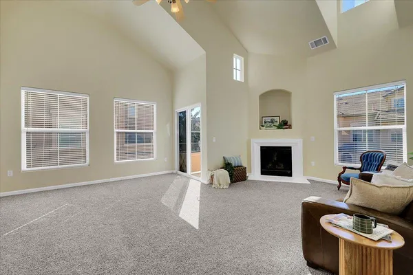 $399,000 | 5350 Dunlay Drive, Unit 817, Sacramento, CA 95835