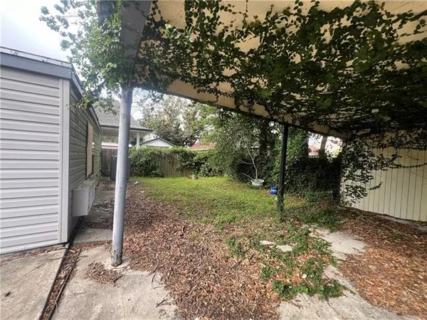 $195,000 | 3909 Wanda Lynn Drive, Metairie, LA 70002
