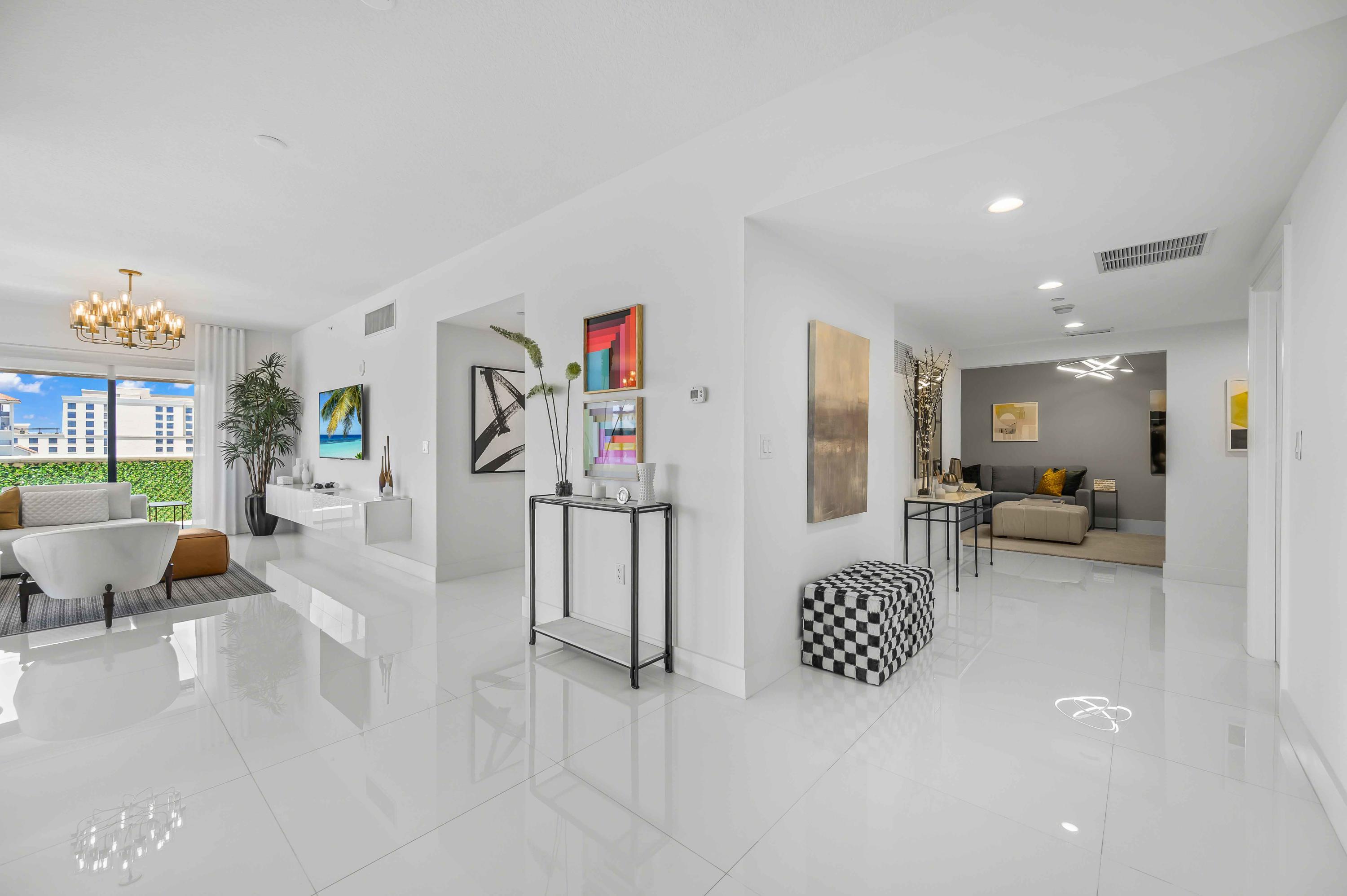 Spacious, Open & Bright