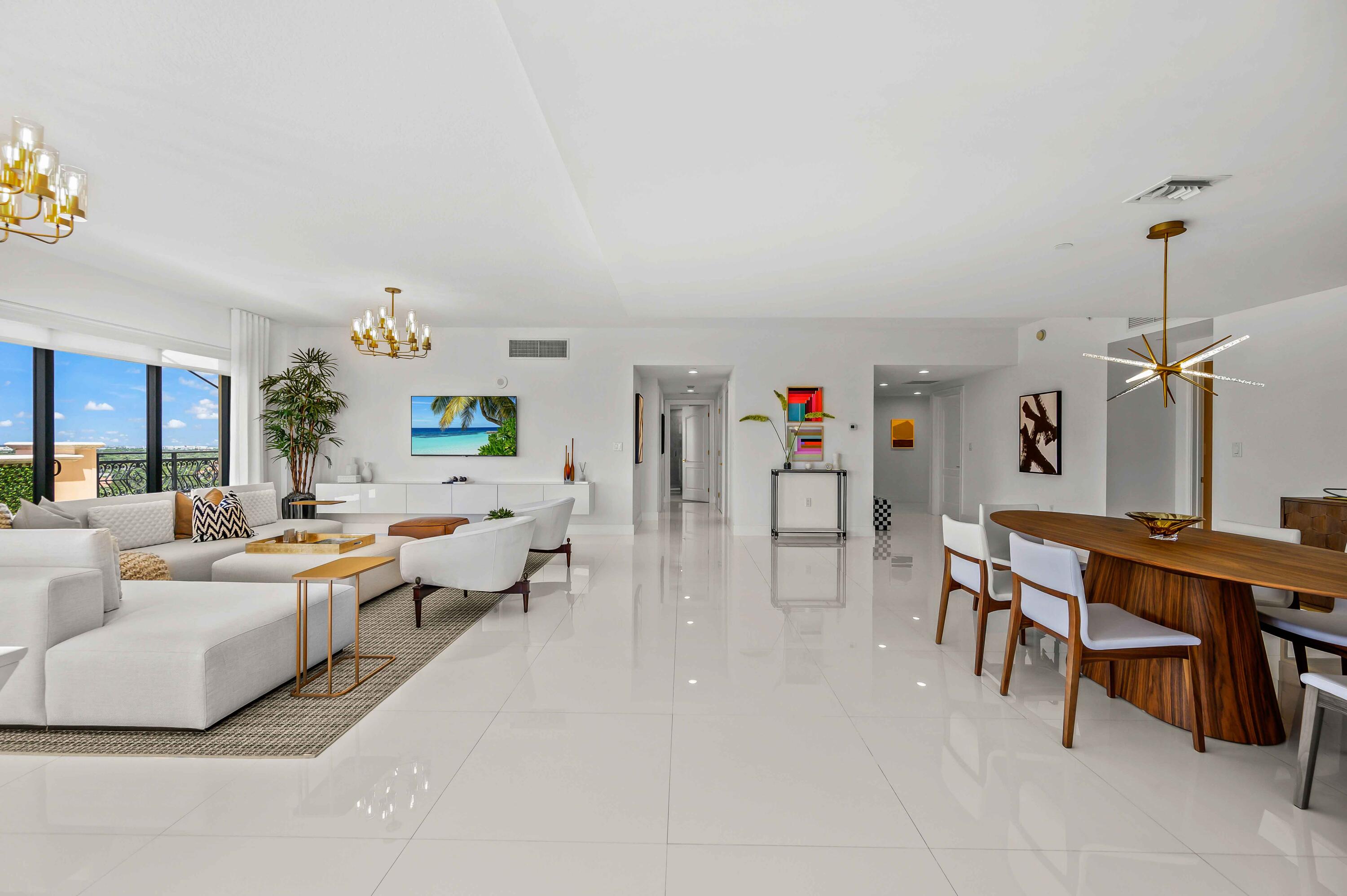 200 East Palmetto Park Road, Unit PH2 Boca Raton, FL 33432 - Photo 14 of 66 Living-Dining