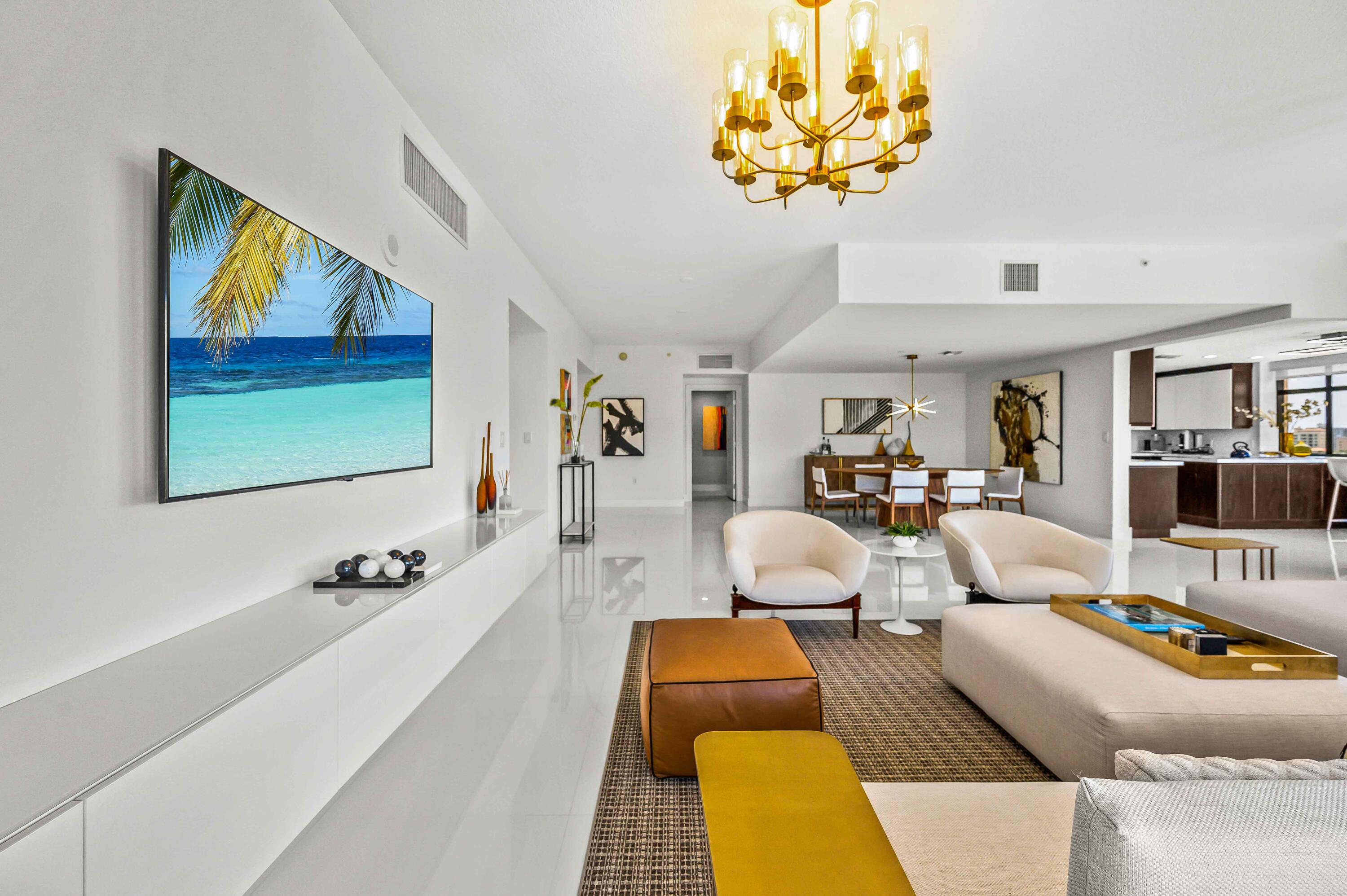 200 East Palmetto Park Road, Unit PH2 Boca Raton, FL 33432 - Photo 19 of 66 Living Area