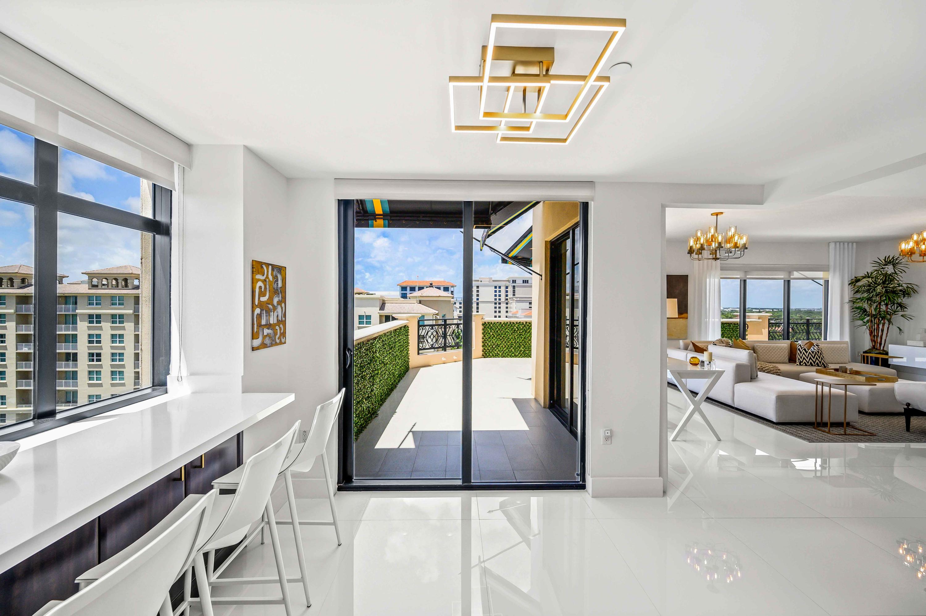 200 East Palmetto Park Road, Unit PH2 Boca Raton, FL 33432 - Photo 24 of 66 Eat-In Kitchen