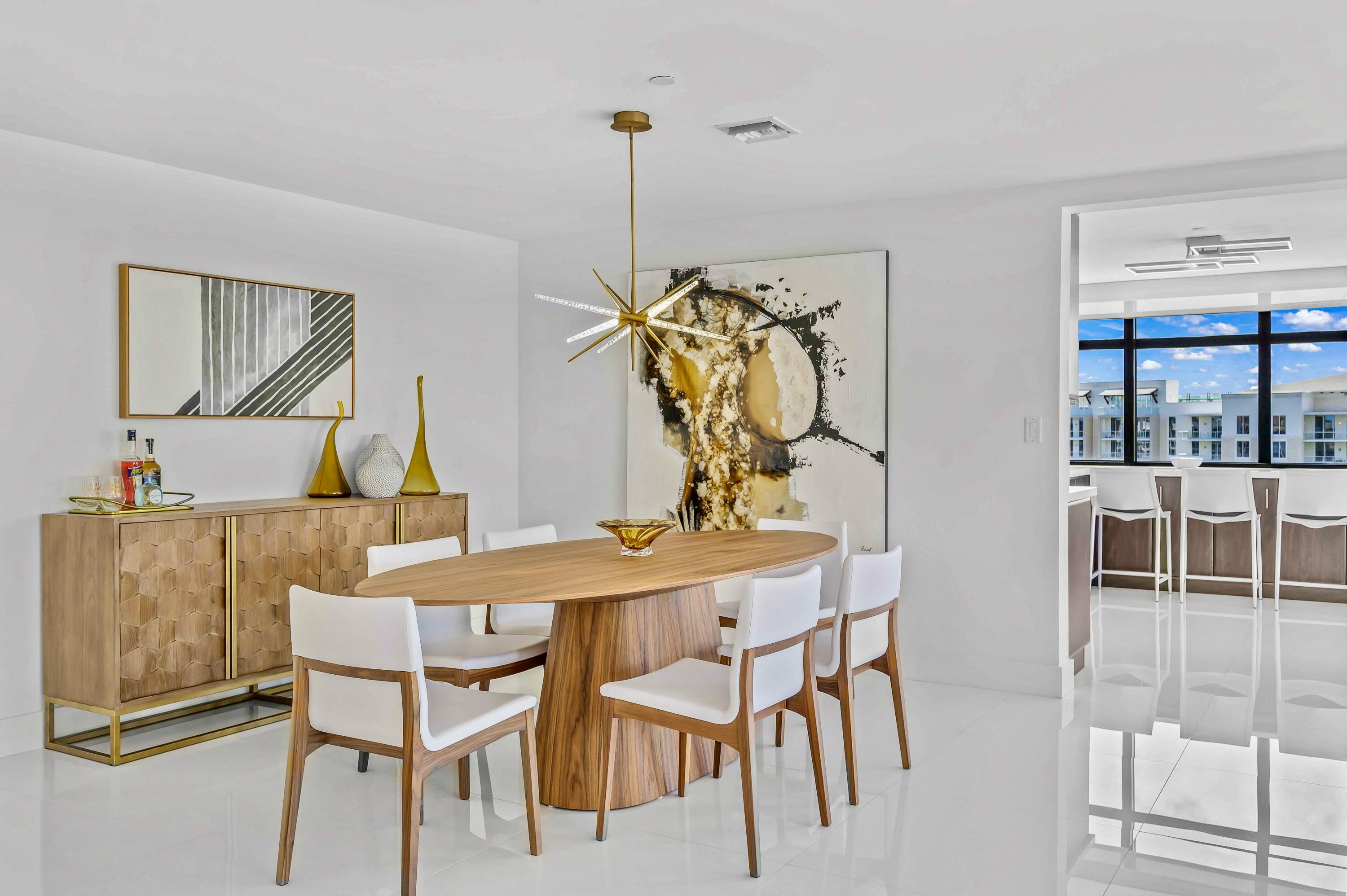 200 East Palmetto Park Road, Unit PH2 Boca Raton, FL 33432 - Photo 3 of 66 18E43B55-D9D5-4C5B-9CD0-88DBB26B82BB_1_2