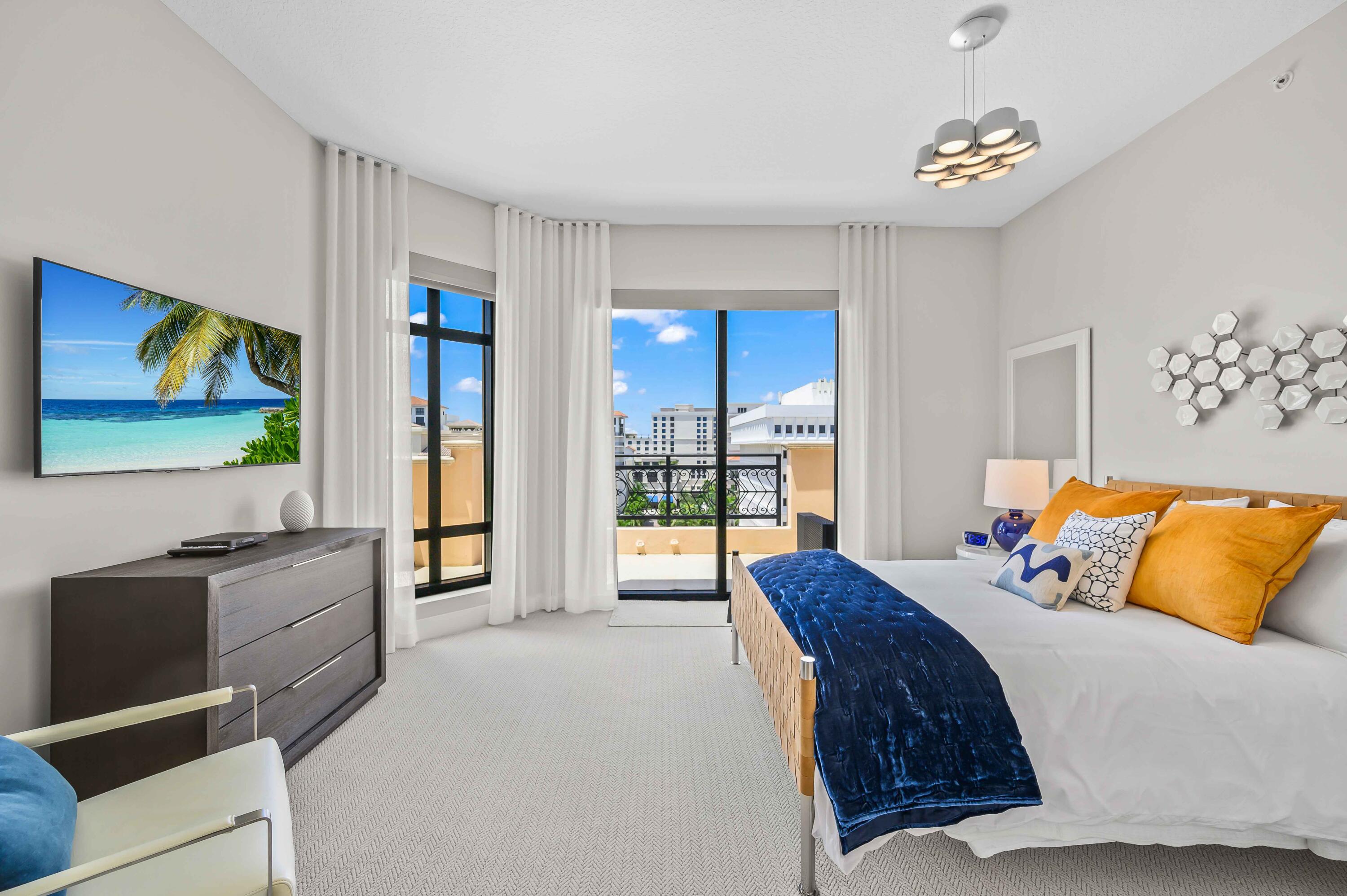200 East Palmetto Park Road, Unit PH2 Boca Raton, FL 33432 - Photo 38 of 66 Guest Bedroom #1