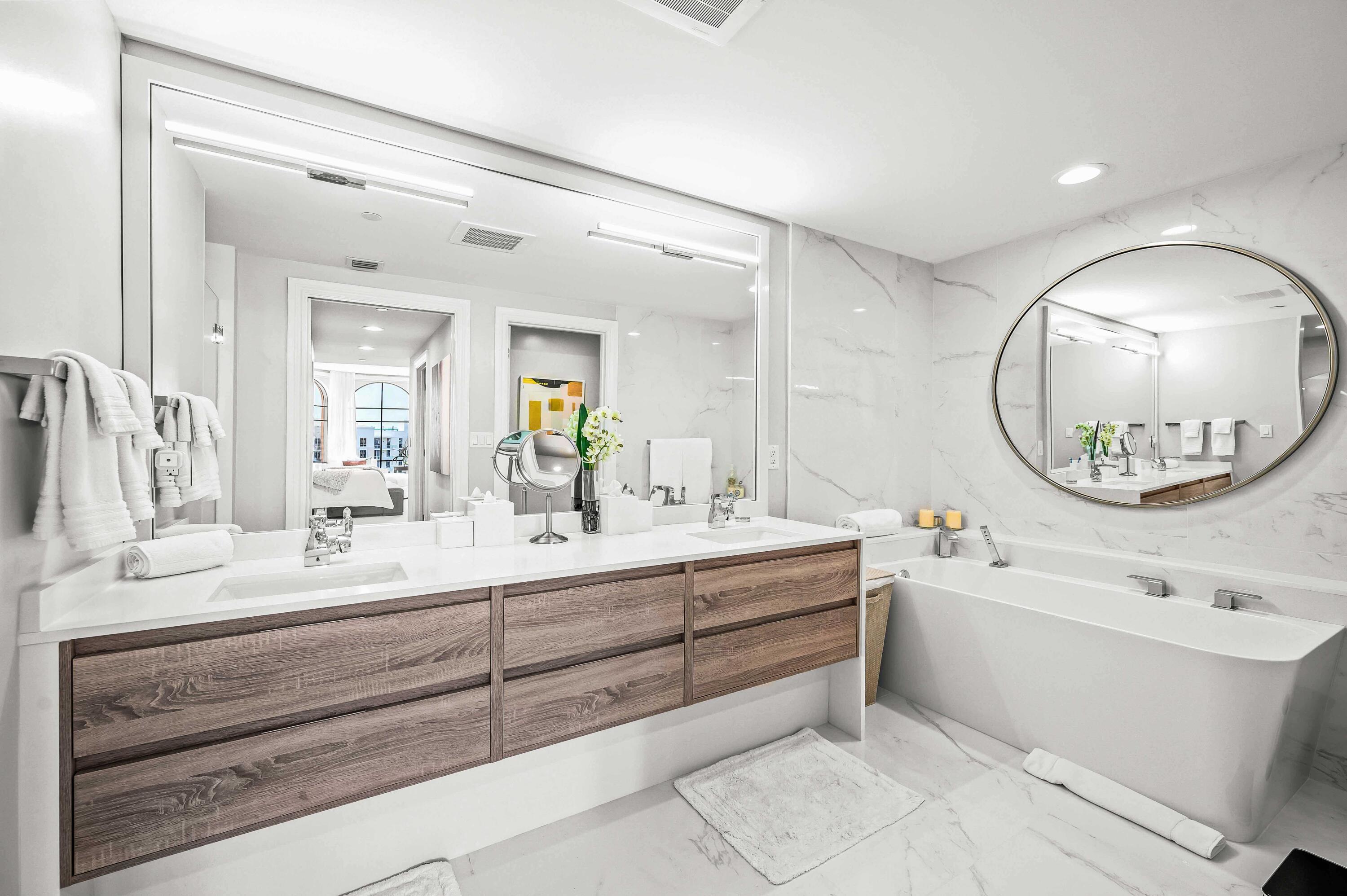 200 East Palmetto Park Road, Unit PH2 Boca Raton, FL 33432 - Photo 54 of 66 Master Bath